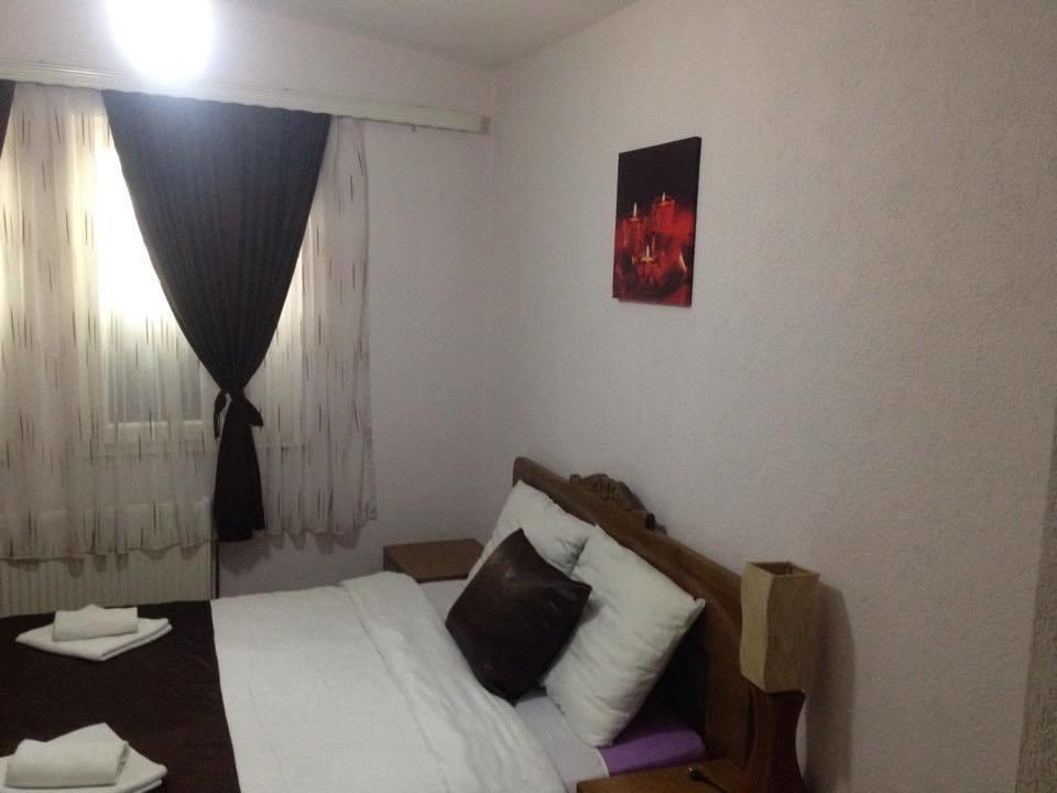 Hotel Antika Prizren Esterno foto